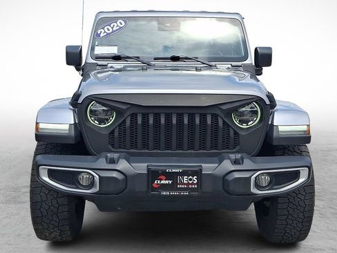 Used 2020 Jeep Gladiator Overland w/ Dual Top Group AWD/4WD image 2