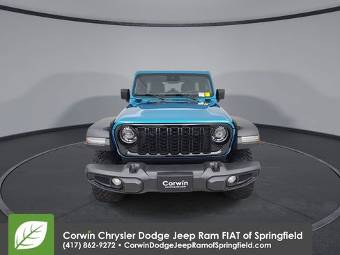 Used 2024 Jeep Wrangler Unlimited Sport AWD/4WD image 3