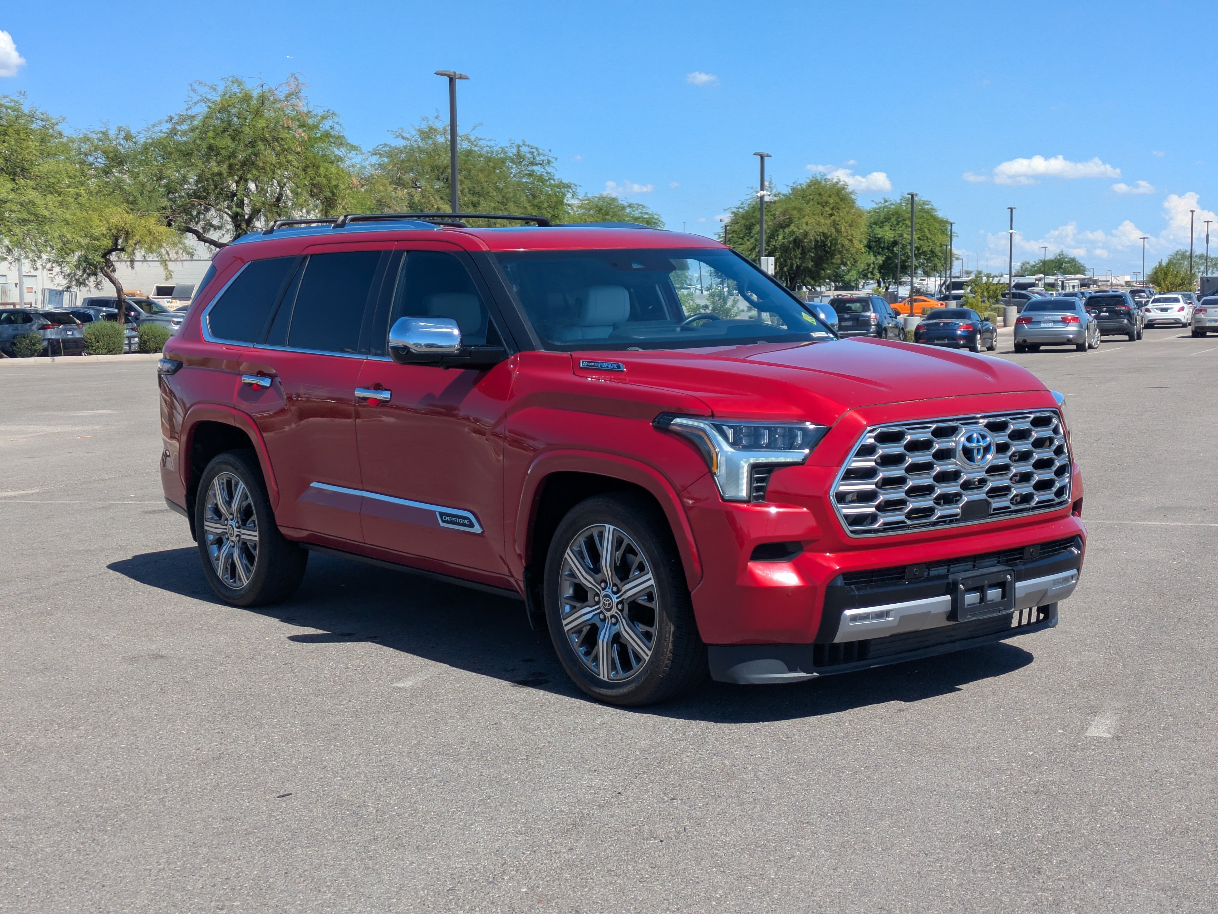Used 2023 Toyota Sequoia Capstone AWD/4WD image 7