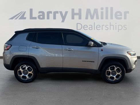 Used 2022 Jeep Compass Trailhawk w/ Trailhawk Convenience Group image 6