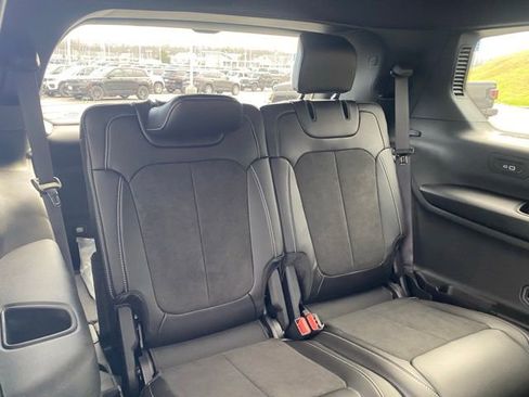New 2025 Jeep Grand Cherokee L Altitude AWD/4WD image 33