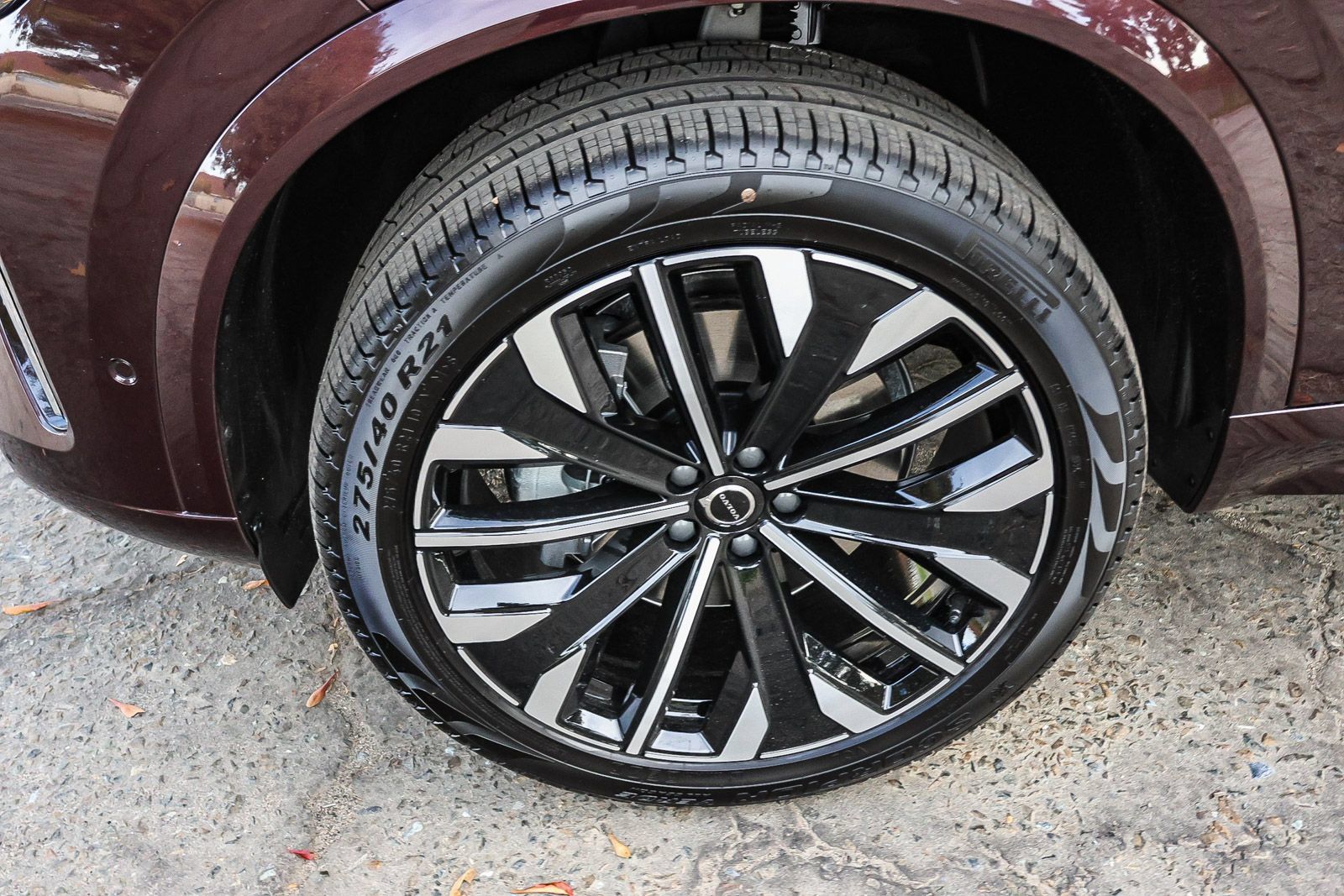Used 2026 Volvo XC90 B5 Plus w/ Protection Package AWD/4WD image 15
