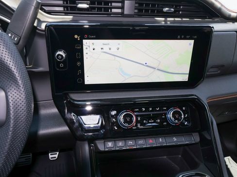 New 2026 GMC Sierra 2500 AT4 w/ Technology Package AWD/4WD image 31