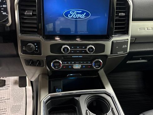 Used 2022 Ford F250 Lariat w/ Tremor Off-Road Package AWD/4WD image 13