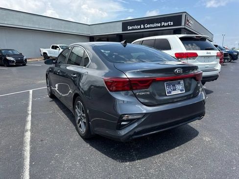 Used 2020 Kia Forte EX FWD image 3