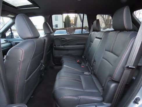 Certified 2023 Honda Passport TrailSport image 13