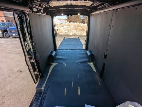 New 2026 Ford Transit 250 148 Medium Roof Extended AWD w/ Load Area Protection Package image 15