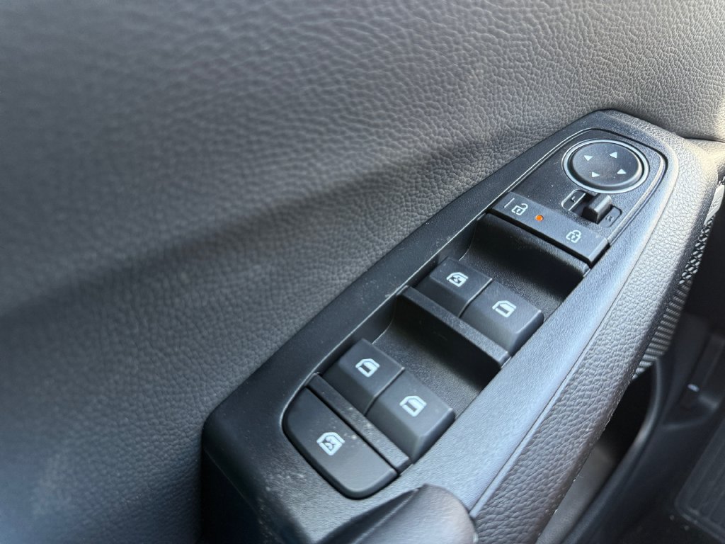 New 2026 Kia Seltos SX AWD/4WD image 28