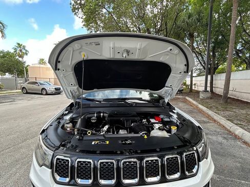 Used 2024 Jeep Compass Limited AWD/4WD image 22
