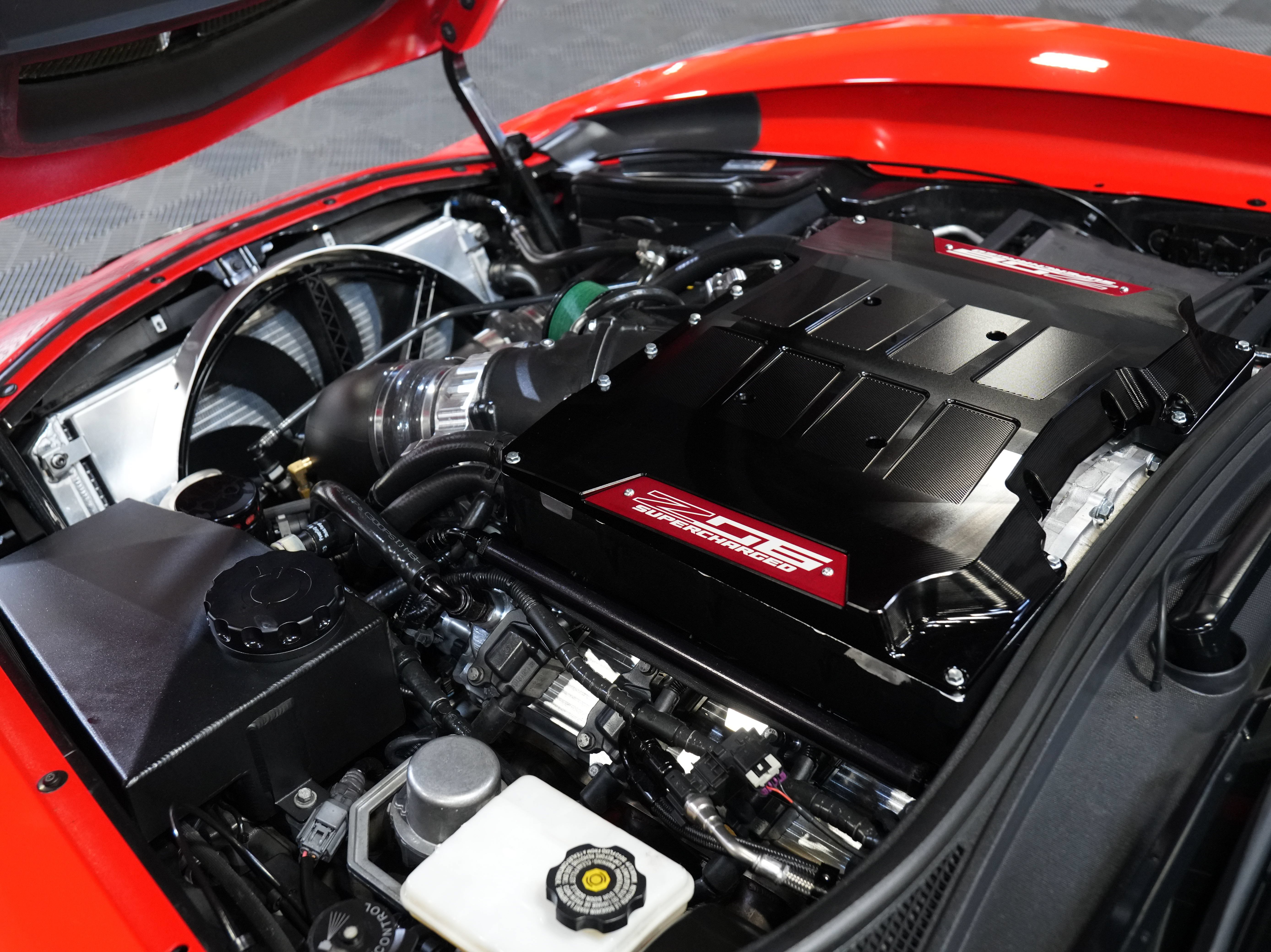 Used 2015 Chevrolet Corvette Z06 w/ 3LZ Preferred Equipment Group RWD image 43