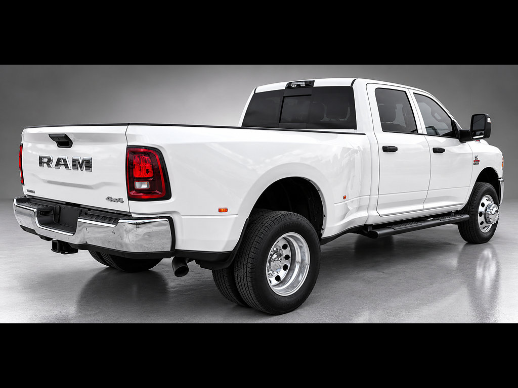 Used 2025 RAM 3500 Tradesman AWD/4WD image 4