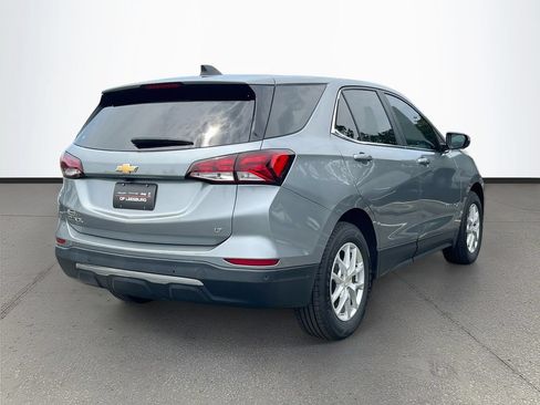 Used 2024 Chevrolet Equinox LT FWD image 7