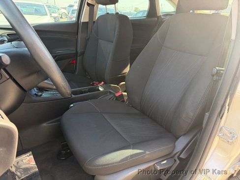 Used 2017 Ford Focus S image 16