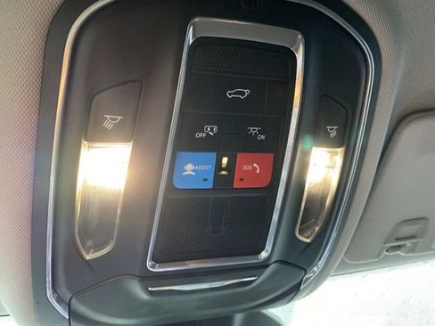 Used 2022 Jeep Grand Cherokee L Laredo w/ Luxury Tech Group I image 31