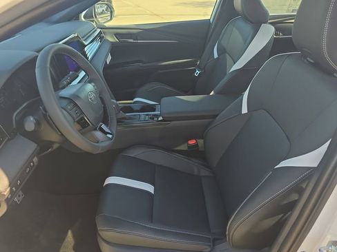 New 2026 Toyota Camry SE image 14