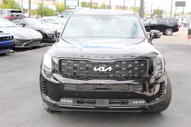 Used 2022 Kia Telluride SX w/ SX Prestige Package AWD/4WD image 3