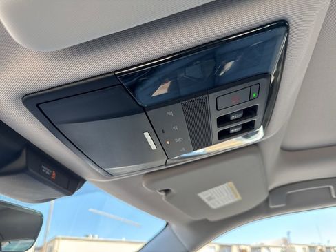 New 2026 Mitsubishi Outlander SEL FWD image 20