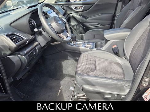 Used 2019 Subaru Forester Premium image 6