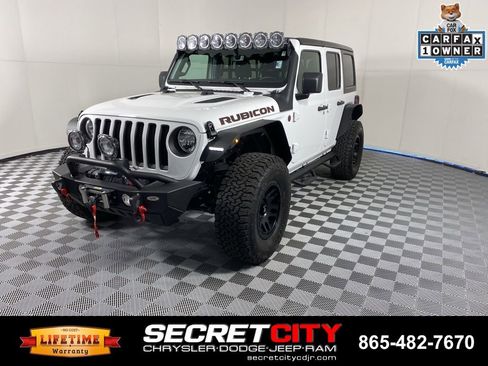 Used 2022 Jeep Wrangler Unlimited Rubicon AWD/4WD image 3