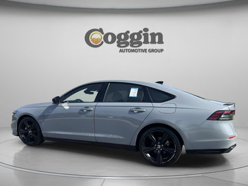 Certified 2023 Honda Accord Sport image 4