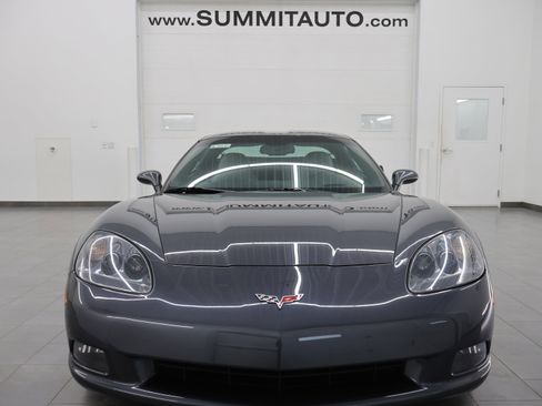 Used 2009 Chevrolet Corvette Coupe w/ Preferred Equipment Group RWD image 19
