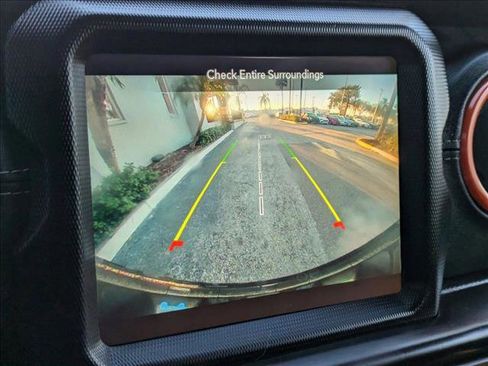 Used 2023 Jeep Wrangler Sahara w/ Safety Group image 13