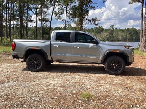 New 2026 GMC Canyon Elevation w/ Convenience Package RWD image 4