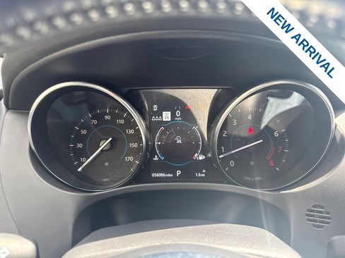 Used 2019 Jaguar F-PACE Prestige AWD/4WD image 25