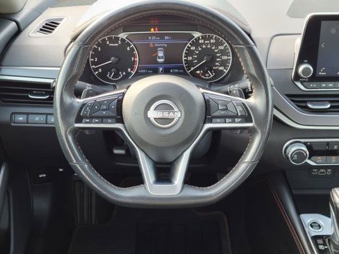 Used 2024 Nissan Altima 2.5 SR FWD image 28