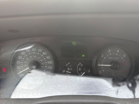 Used 2008 Mercury Grand Marquis LS image 11