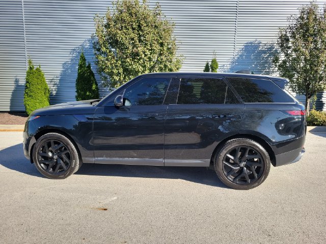 Used 2023 Land Rover Range Rover Sport SE AWD/4WD image 6