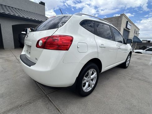 Used 2009 Nissan Rogue SL w/ Premium Pkg FWD image 6