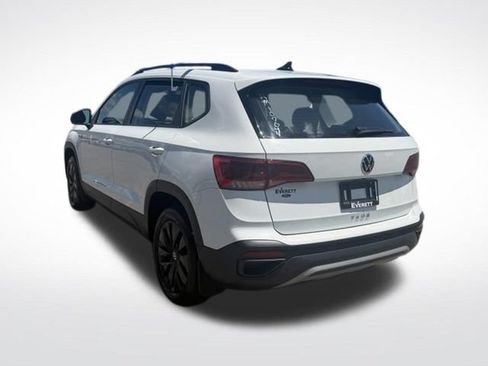 Used 2024 Volkswagen Taos S FWD image 5