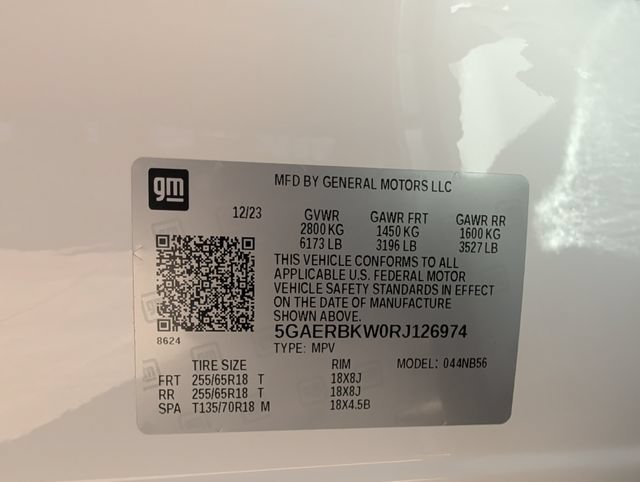 Used 2024 Buick Enclave Essence w/ Technology Package FWD image 27