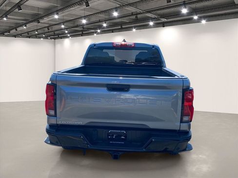Used 2023 Chevrolet Colorado Z71 w/ Z71 Convenience Package 2 AWD/4WD image 6