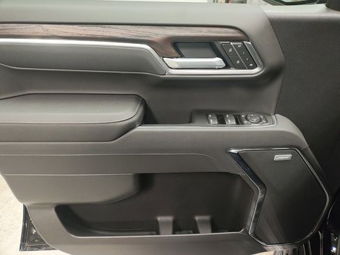 New 2026 GMC Sierra 1500 SLT w/ SLT Premium Plus Package image 26