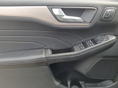 Certified 2022 Ford Escape SEL w/ Technology Package image 12