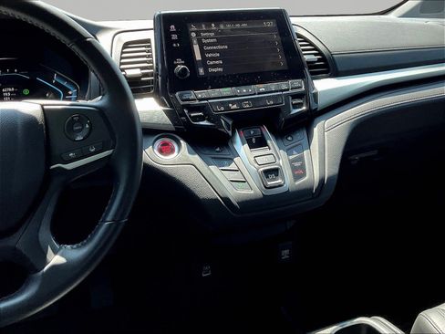 Used 2024 Honda Odyssey EX-L image 9