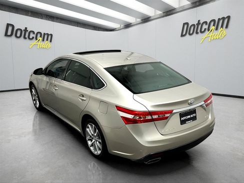 Used 2014 Toyota Avalon XLE Premium image 5