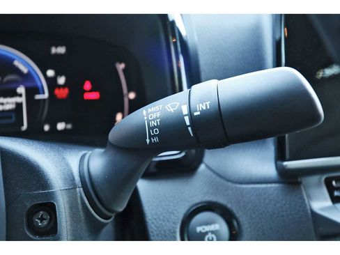 Used 2026 Toyota Camry SE image 18