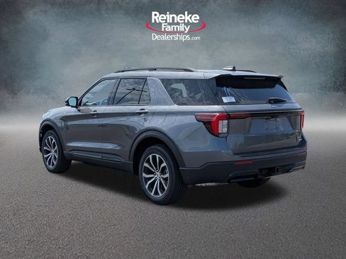 New 2026 Ford Explorer ST-Line AWD/4WD image 8