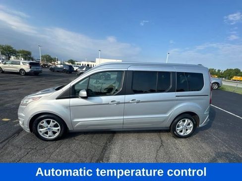 Used 2016 Ford Transit Connect Titanium FWD image 4