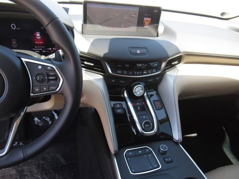 Certified 2025 Acura TLX w/ Technology Package image 15