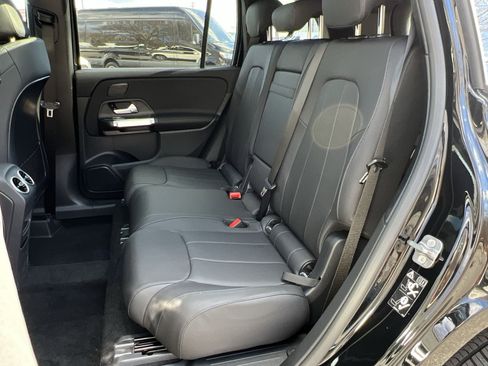 Certified 2026 Mercedes-Benz GLB 250 4MATIC image 22