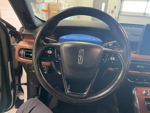 Used 2023 Lincoln Aviator Reserve w/ Equipment Group 201A image 19