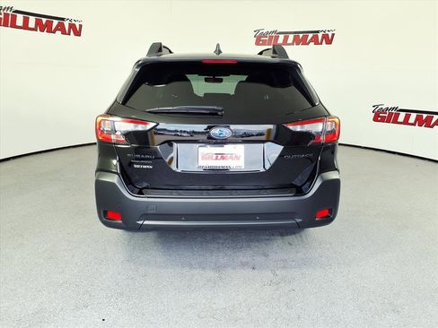Certified 2025 Subaru Outback Onyx Edition image 6