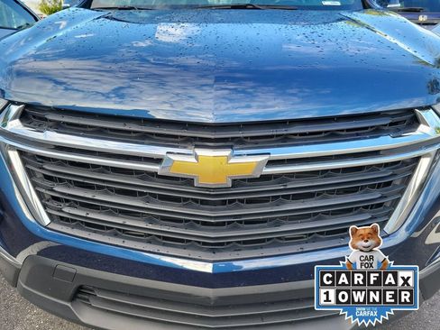 Used 2023 Chevrolet Traverse LS w/ Safety Package FWD image 7
