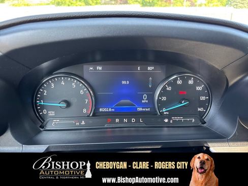 Used 2022 Ford Explorer XLT w/ Equipment Group 202A AWD/4WD image 31