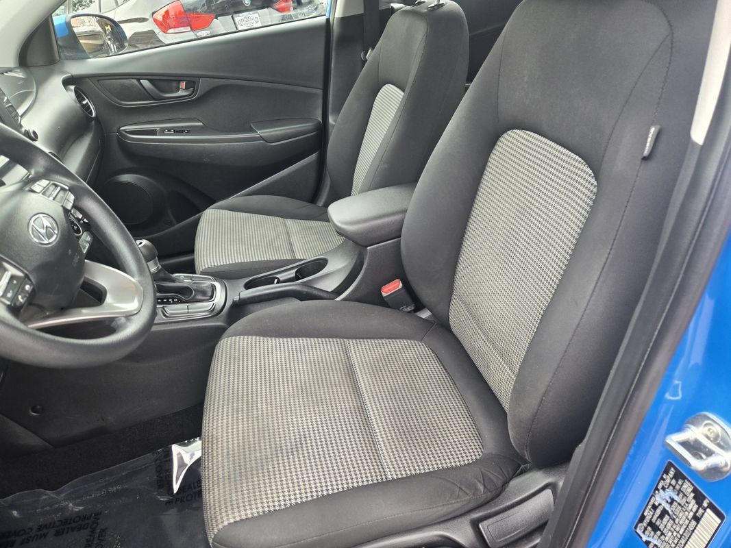 Used 2018 Hyundai Kona SE AWD/4WD image 16