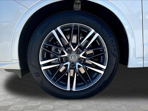 Certified 2025 Acura MDX w/ Advance Package AWD/4WD image 35